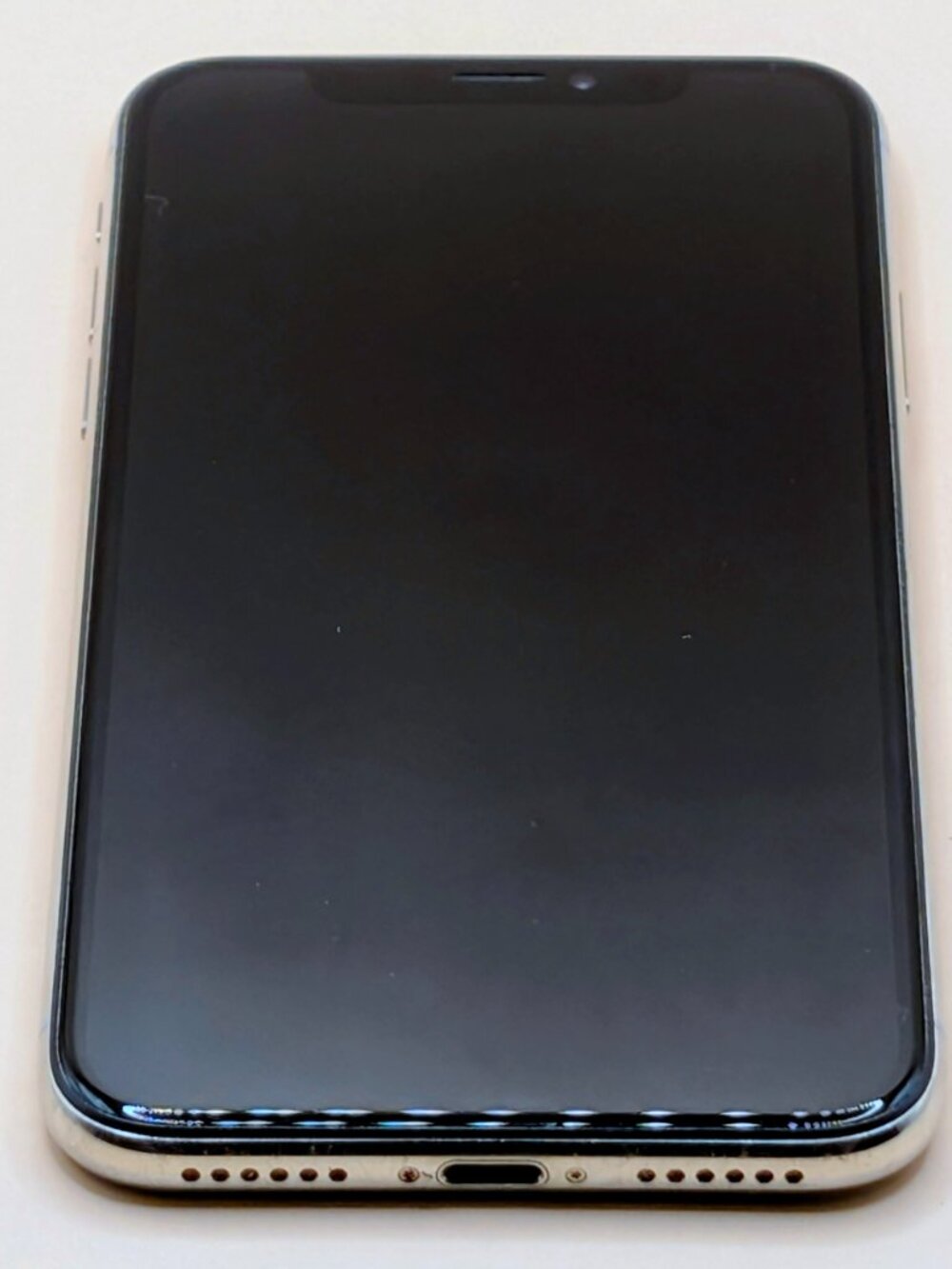 iPhone X 256GB (Unlocked)*** - Picture 2 of 6